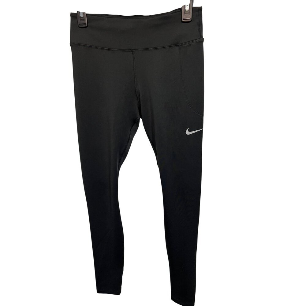 Nike Black High-Waisted Womens Leggings With Pockets & Zipper Back Pocket
